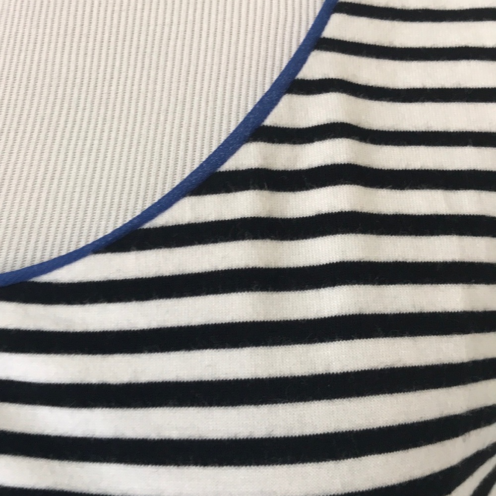 EXPRESS STRIPES TOP. - Picture 2 of 7